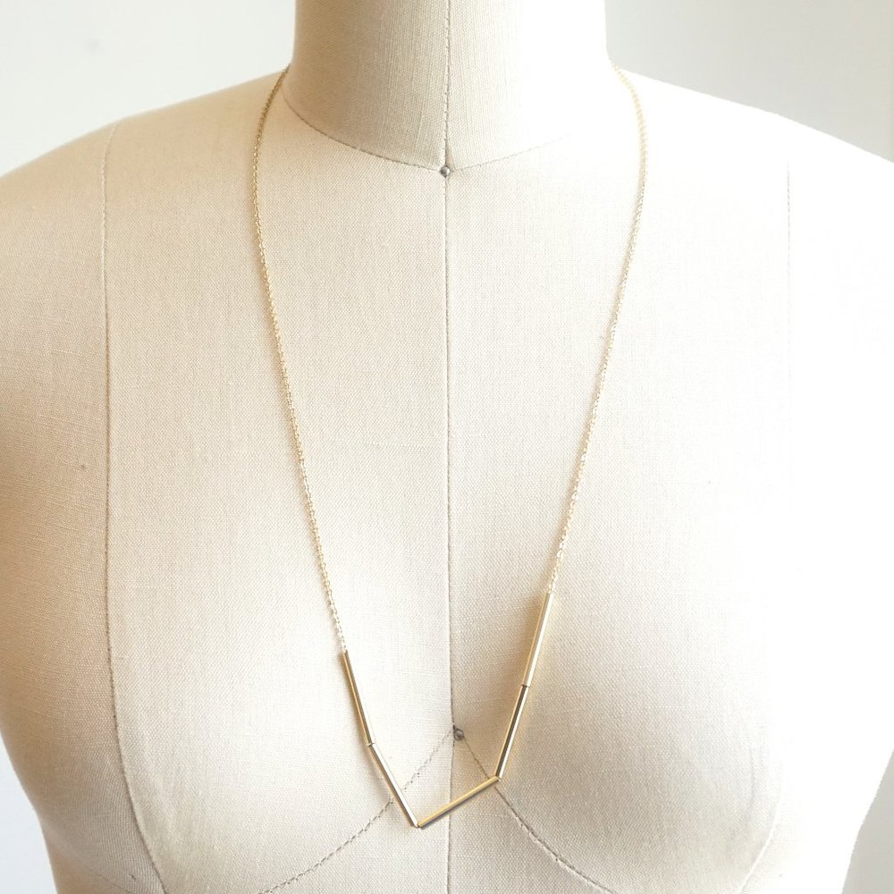 Gold Minimalist Necklace